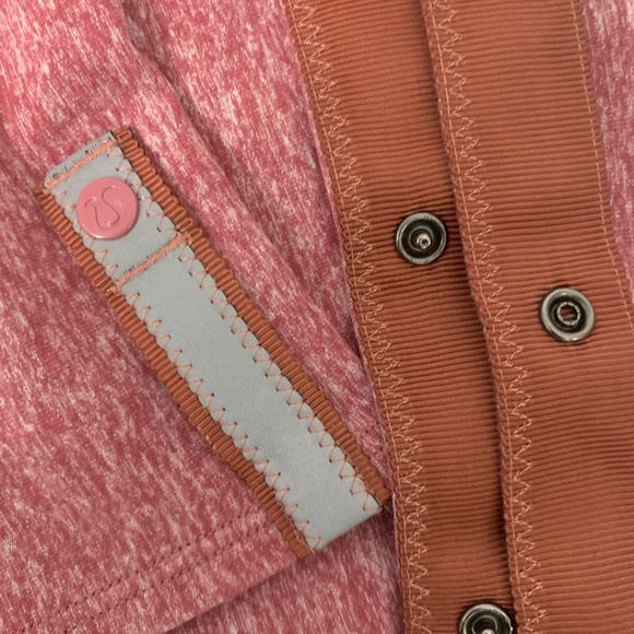 Lululemon Customizable Snap Vinyasa Scarf Heathered Violet Red Rulu - Picture 2 of 6